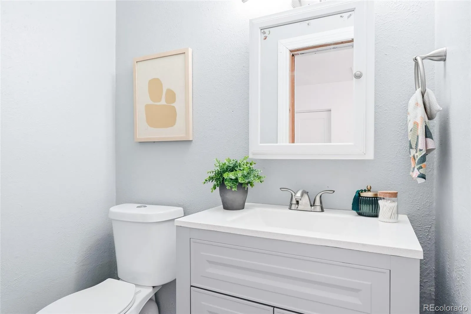 04162026174018 1600 14