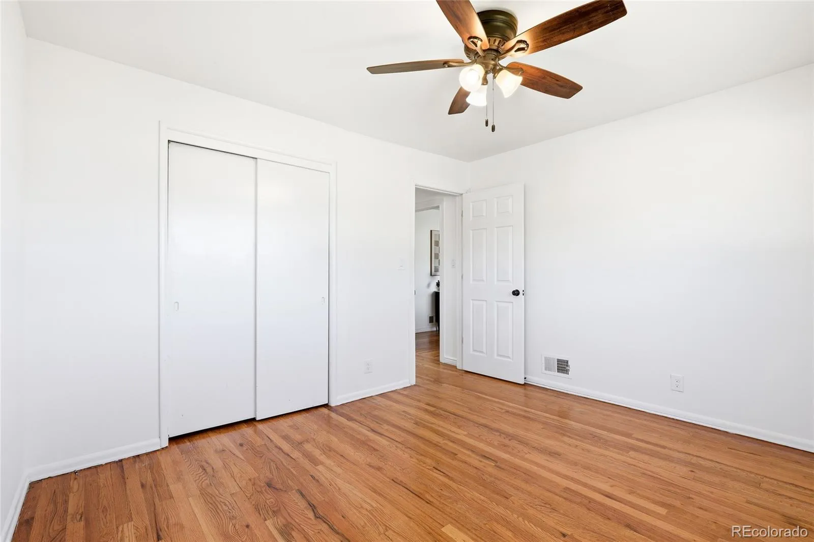 04162026174018 1600 18