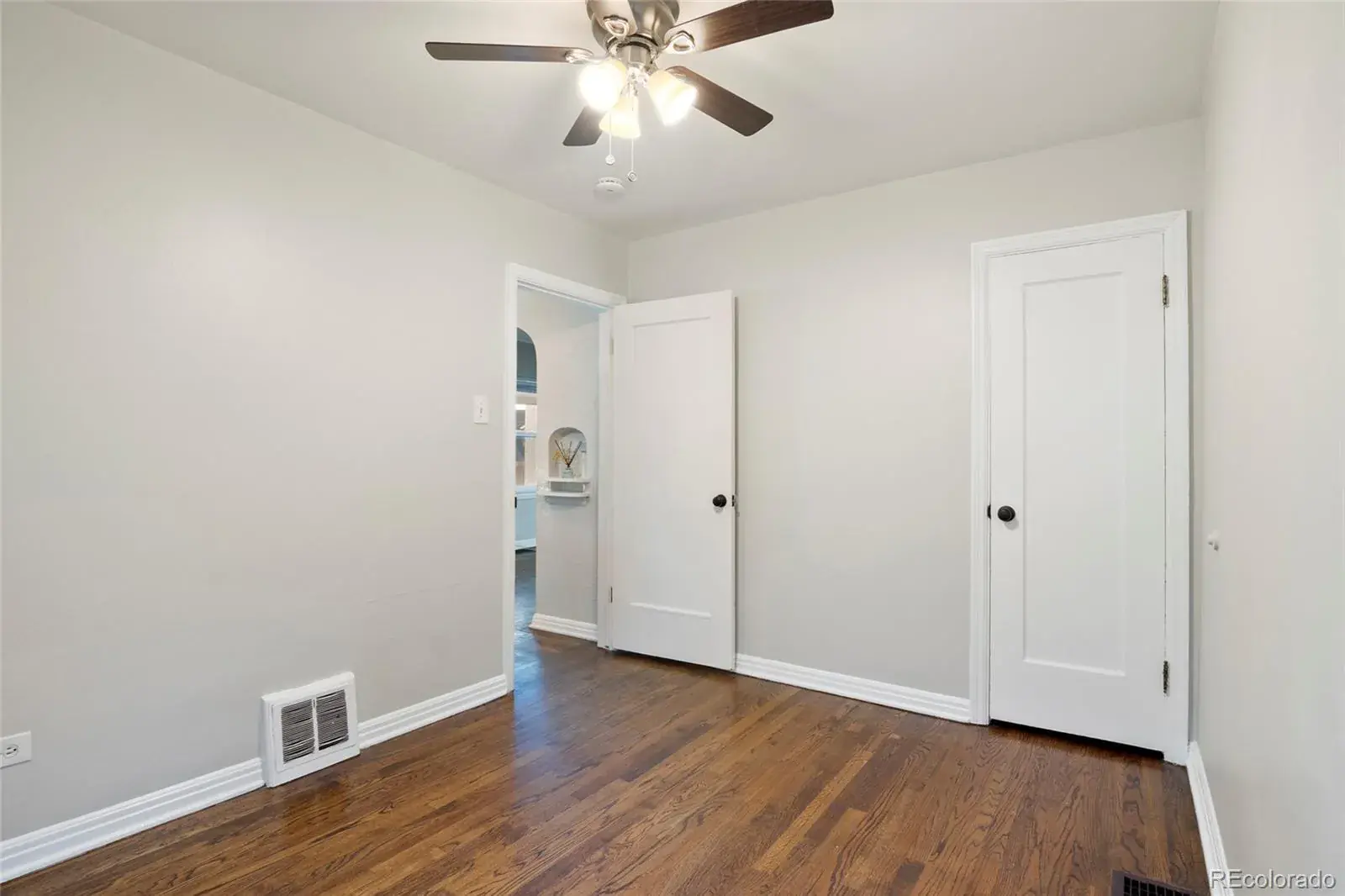 1444 Willow Street Denver CO 80220 MLS #REC4203696 01262026002018 1600 11
