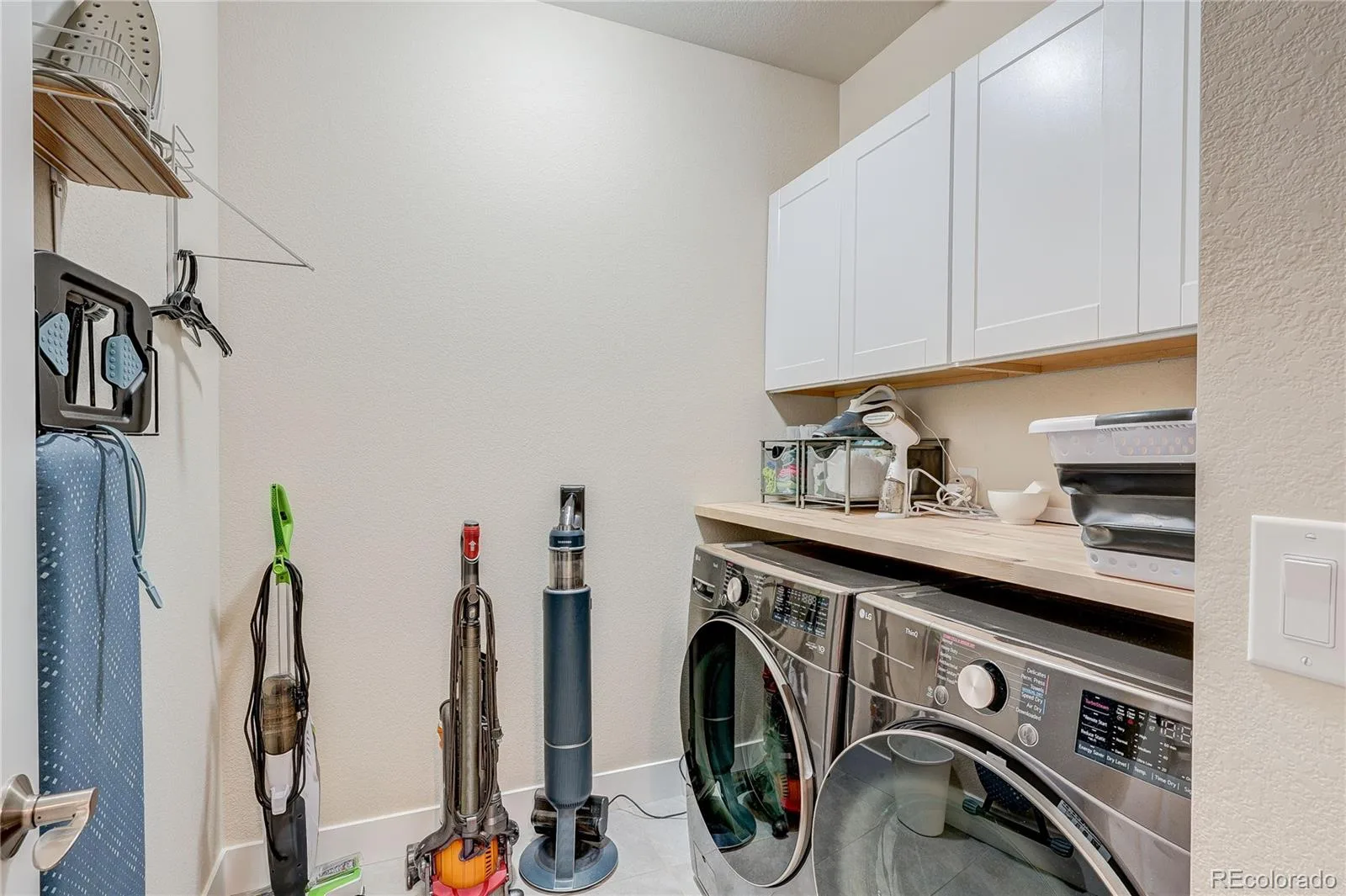 7214 S Shady Grove Court Aurora CO 80016 | MLS #REC4205488 08022026163511 1600 32
