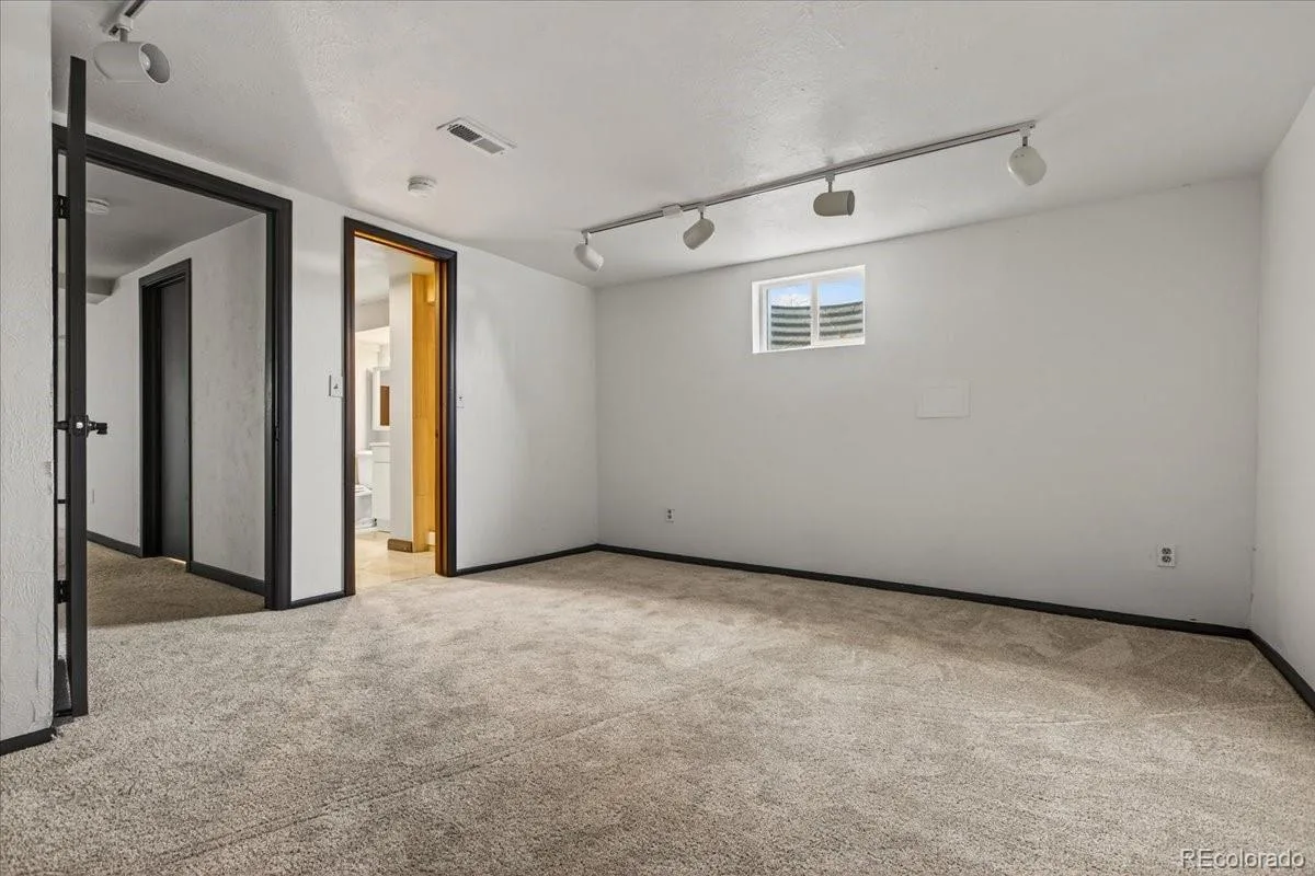 496 Eldridge Court Golden CO 80401 MLS #REC4205801 05312026221616 1200 27
