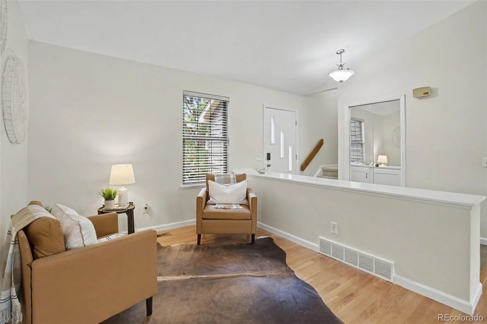 8176 S Newport Way Centennial CO 80112 | MLS #REC4205888 08092026150407 1600 9
