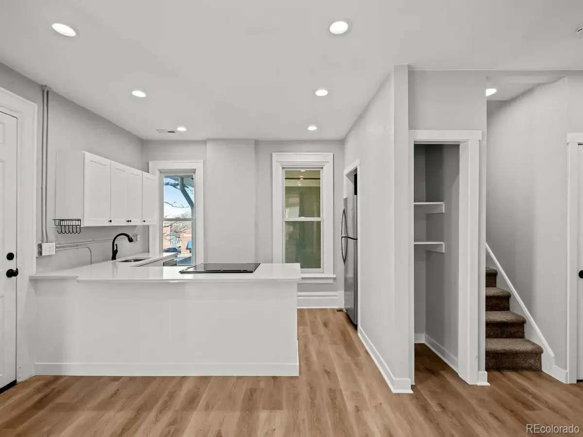 03212026210156 1200 14