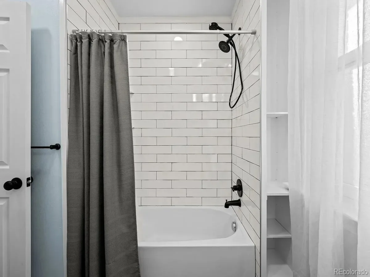 03212026210156 1200 23