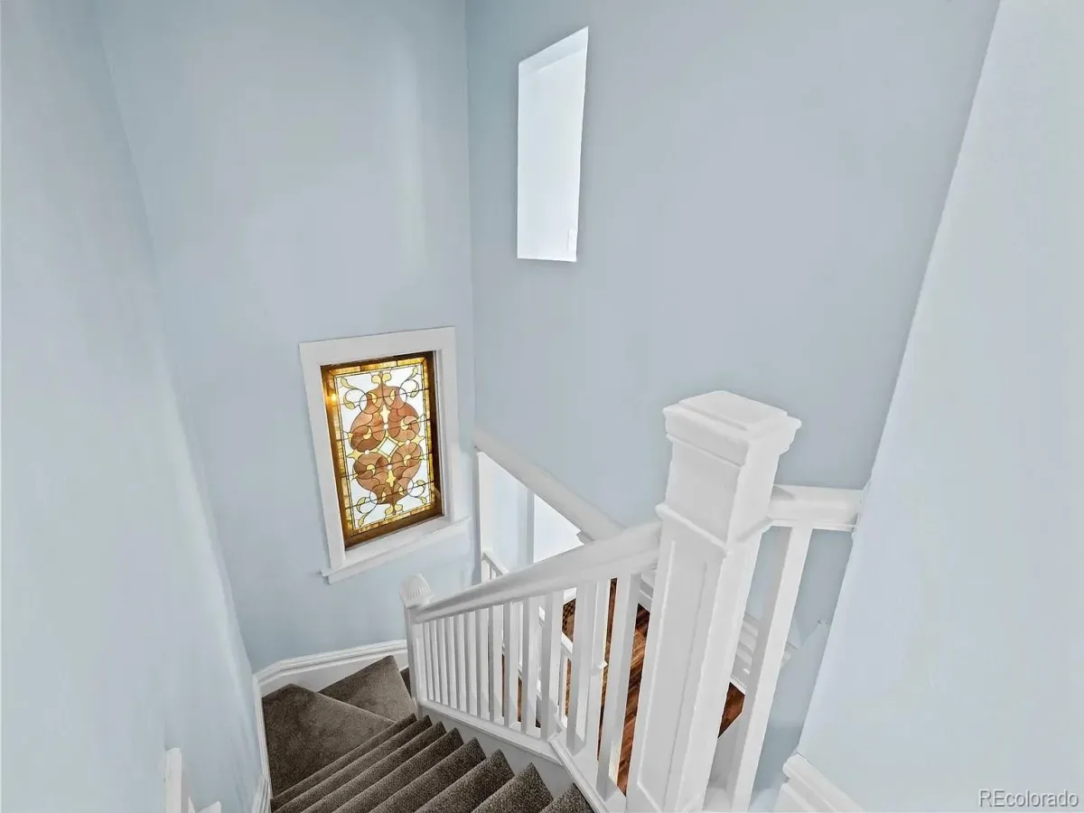 03212026210156 1200 32