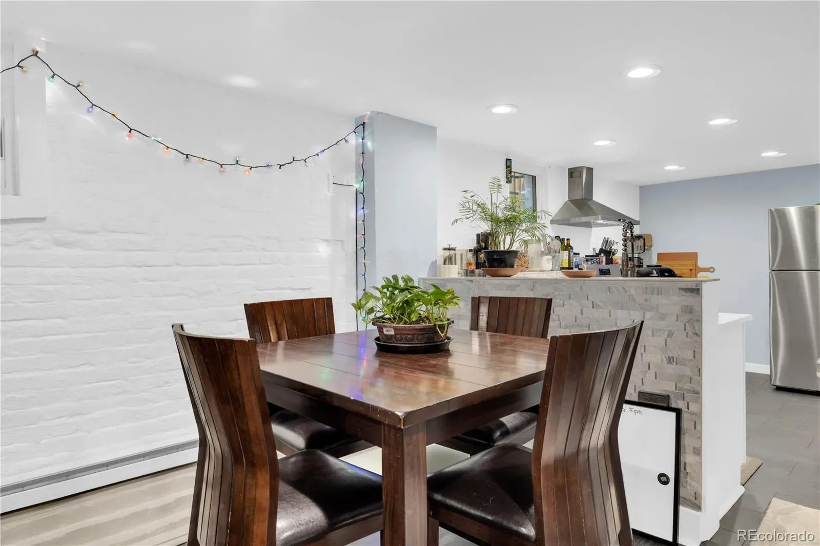 03212026210156 1600 33