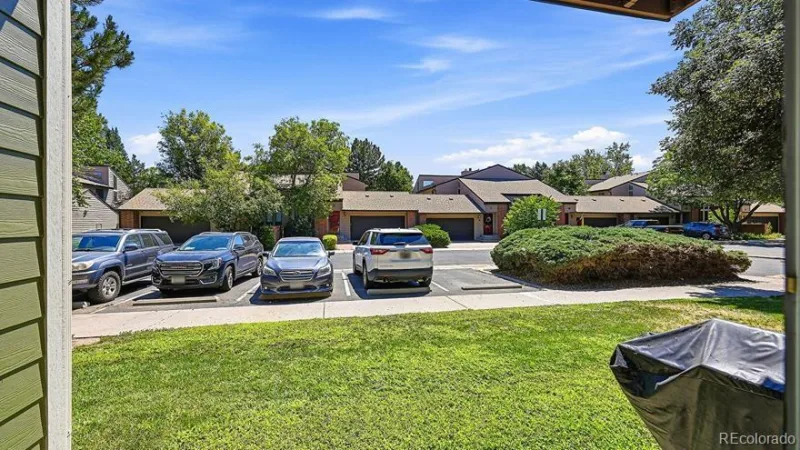 540 S Forest Street #10-103 #10 Denver CO 80246 | MLS #REC4206102 08062026212042 800 17