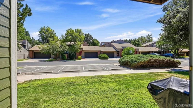 540 S Forest Street #10-103 #10 Denver CO 80246 | MLS #REC4206102 08062026212042 800 18