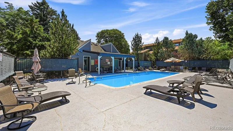 540 S Forest Street #10-103 #10 Denver CO 80246 | MLS #REC4206102 08062026212042 800 23
