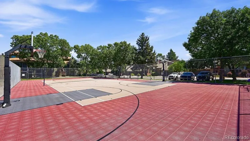 540 S Forest Street #10-103 #10 Denver CO 80246 | MLS #REC4206102 08062026212042 800 27