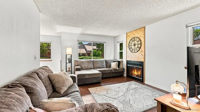 540 S Forest Street #10-103 #10 Denver CO 80246 | MLS #REC4206102 08062026212042 800 4