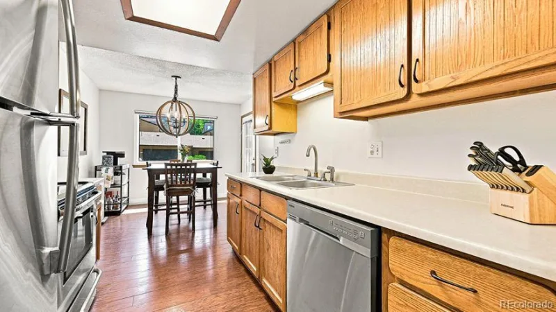 540 S Forest Street #10-103 #10 Denver CO 80246 | MLS #REC4206102 08062026212042 800 6