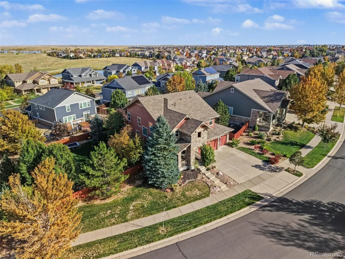 26121 E Orchard Drive Aurora CO 80016 | MLS #REC4207397 10122026150639 1200 4