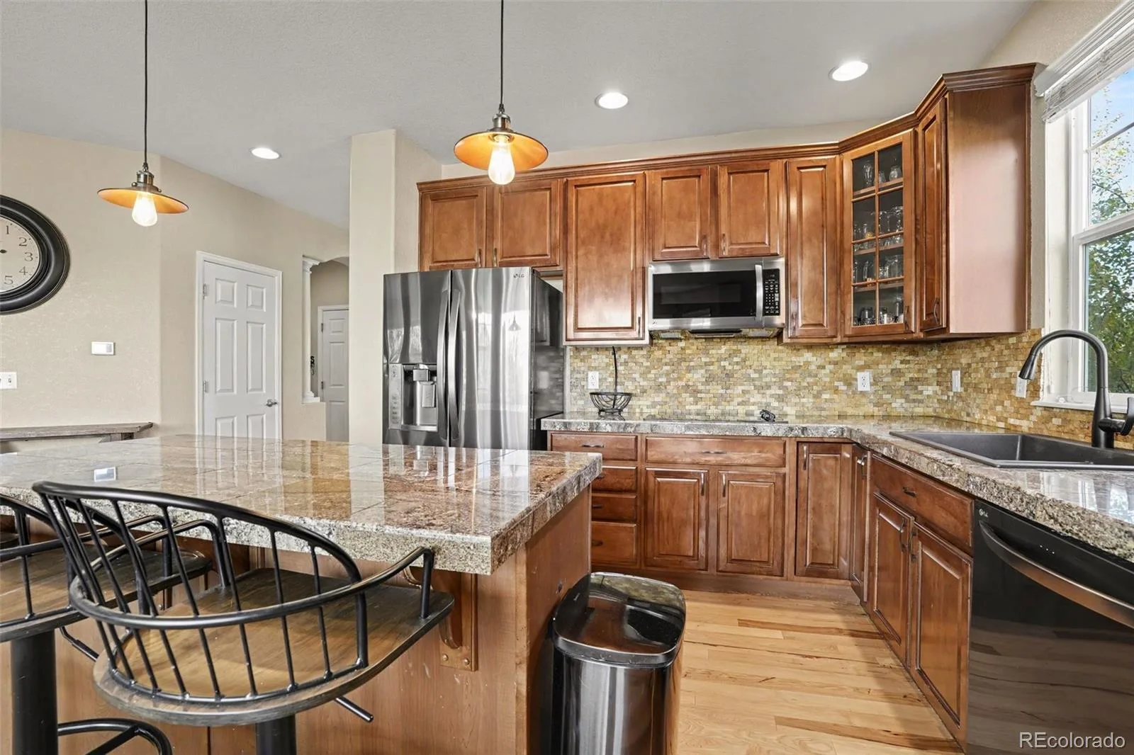 26121 E Orchard Drive Aurora CO 80016 | MLS #REC4207397 10122026150639 1600 11