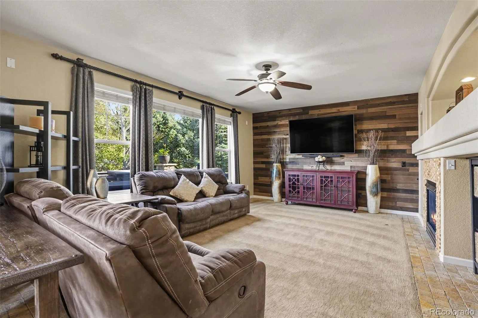 26121 E Orchard Drive Aurora CO 80016 | MLS #REC4207397 10122026150639 1600 15