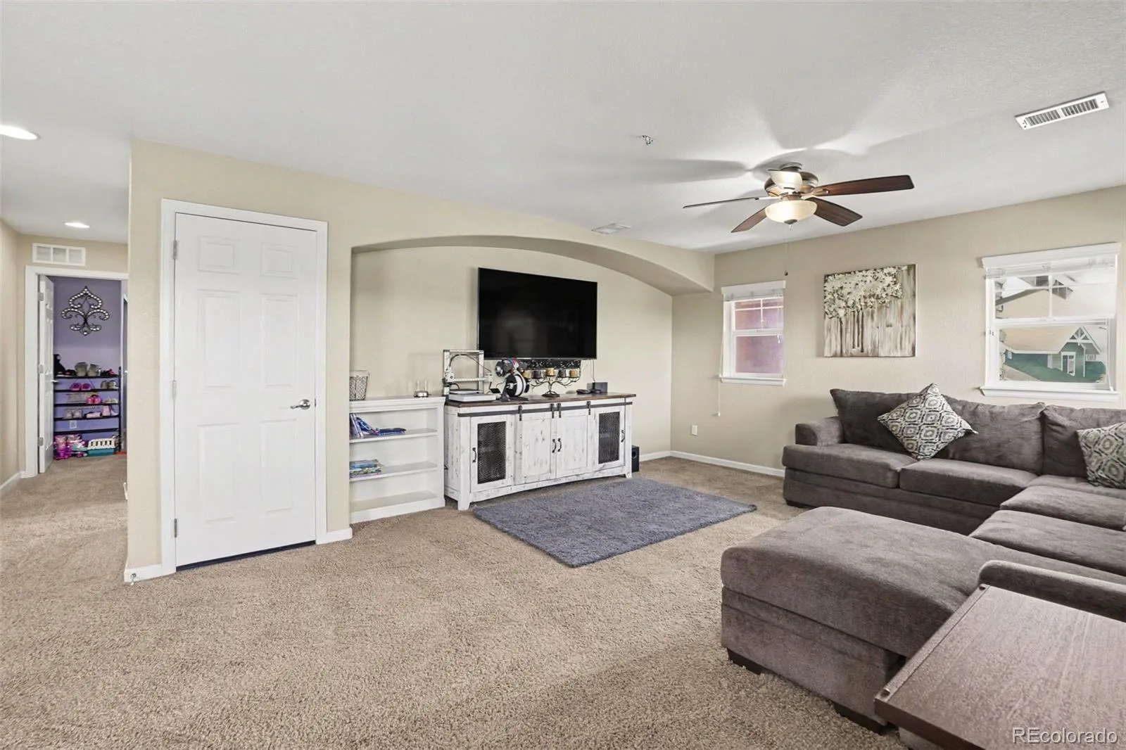 26121 E Orchard Drive Aurora CO 80016 | MLS #REC4207397 10122026150639 1600 19