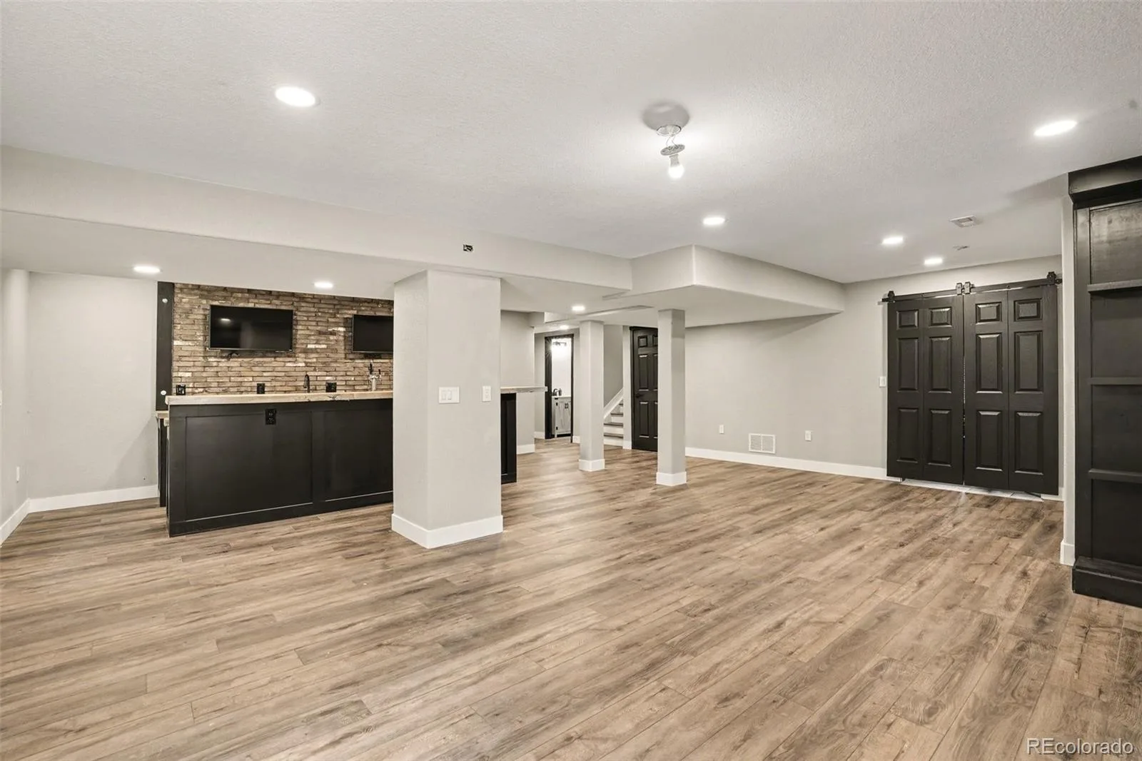 26121 E Orchard Drive Aurora CO 80016 | MLS #REC4207397 10122026150639 1600 33