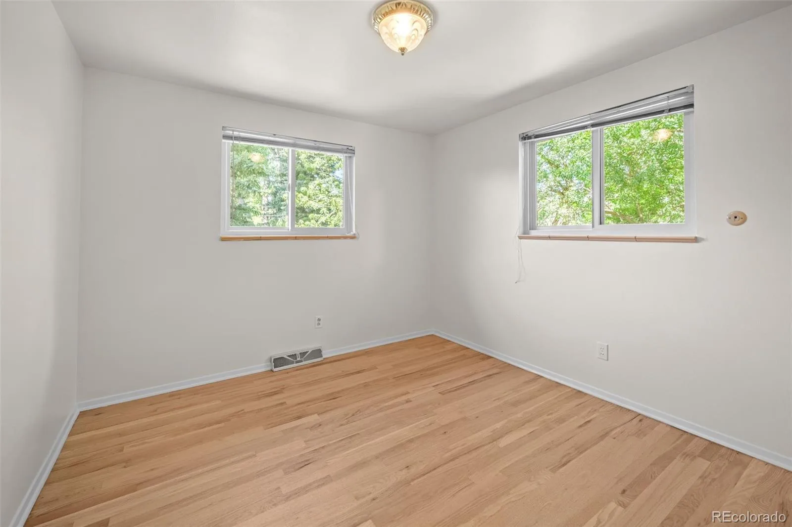 1521 Utah Street Golden CO 80401 MLS #REC4207979 06112026172835 1600 15