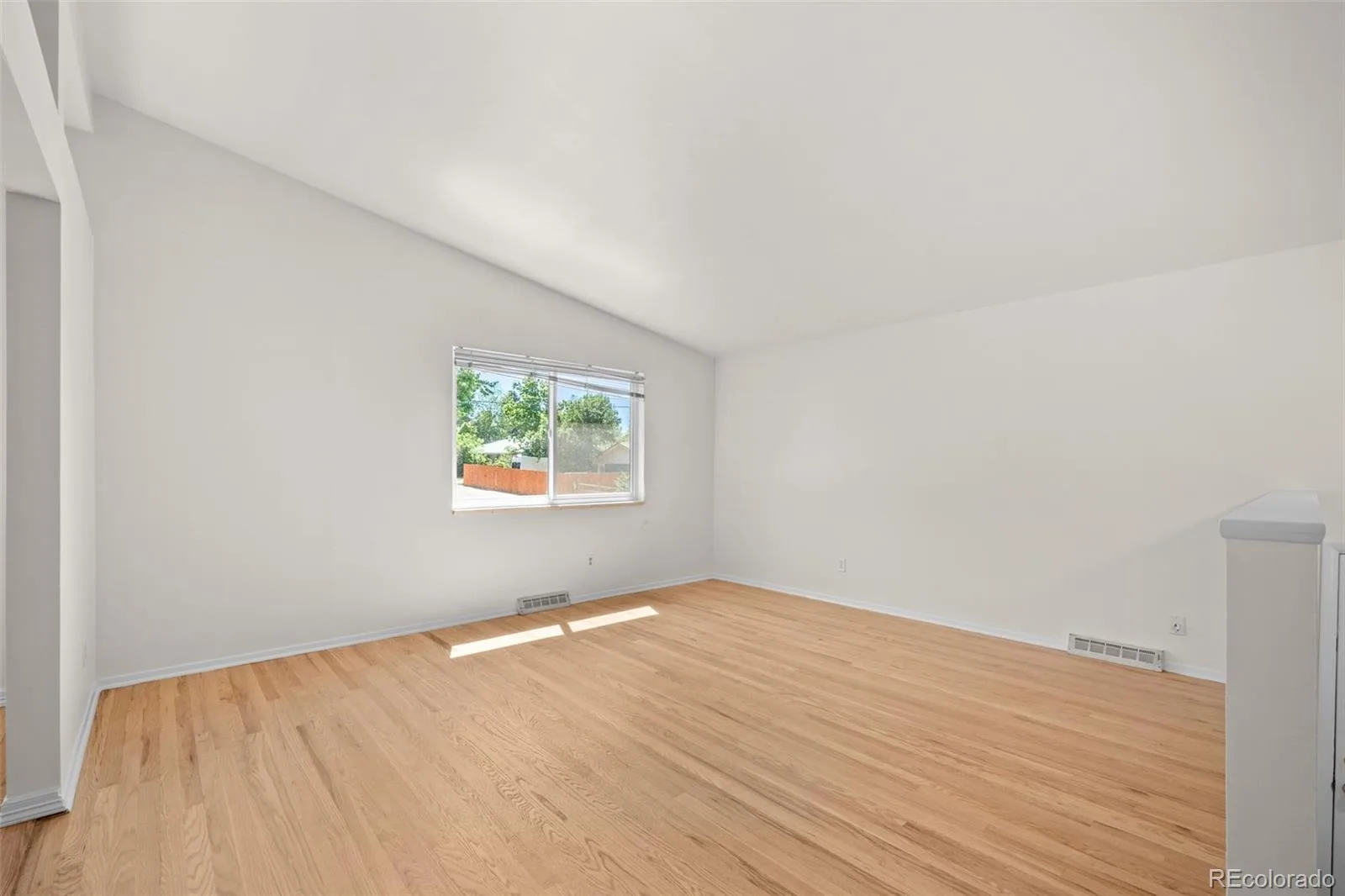 1521 Utah Street Golden CO 80401 MLS #REC4207979 06112026172835 1600 5