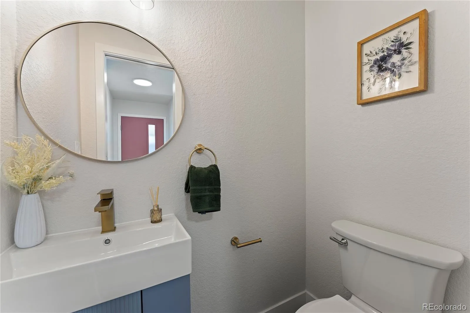 3015 Quebec Street Denver CO 80207 | MLS #REC4208129 10062026034451 1600 25