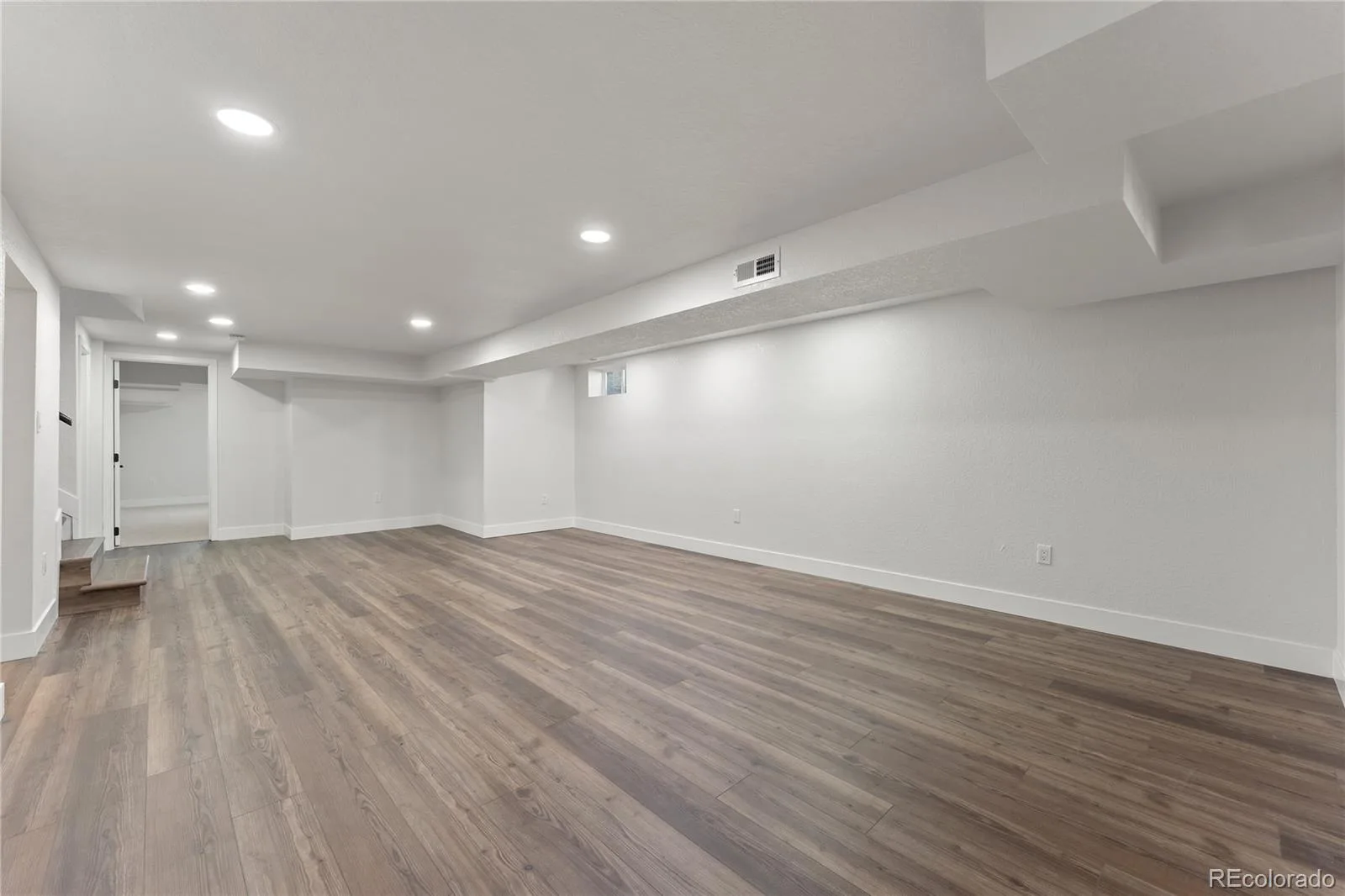 3015 Quebec Street Denver CO 80207 | MLS #REC4208129 10062026034451 1600 28