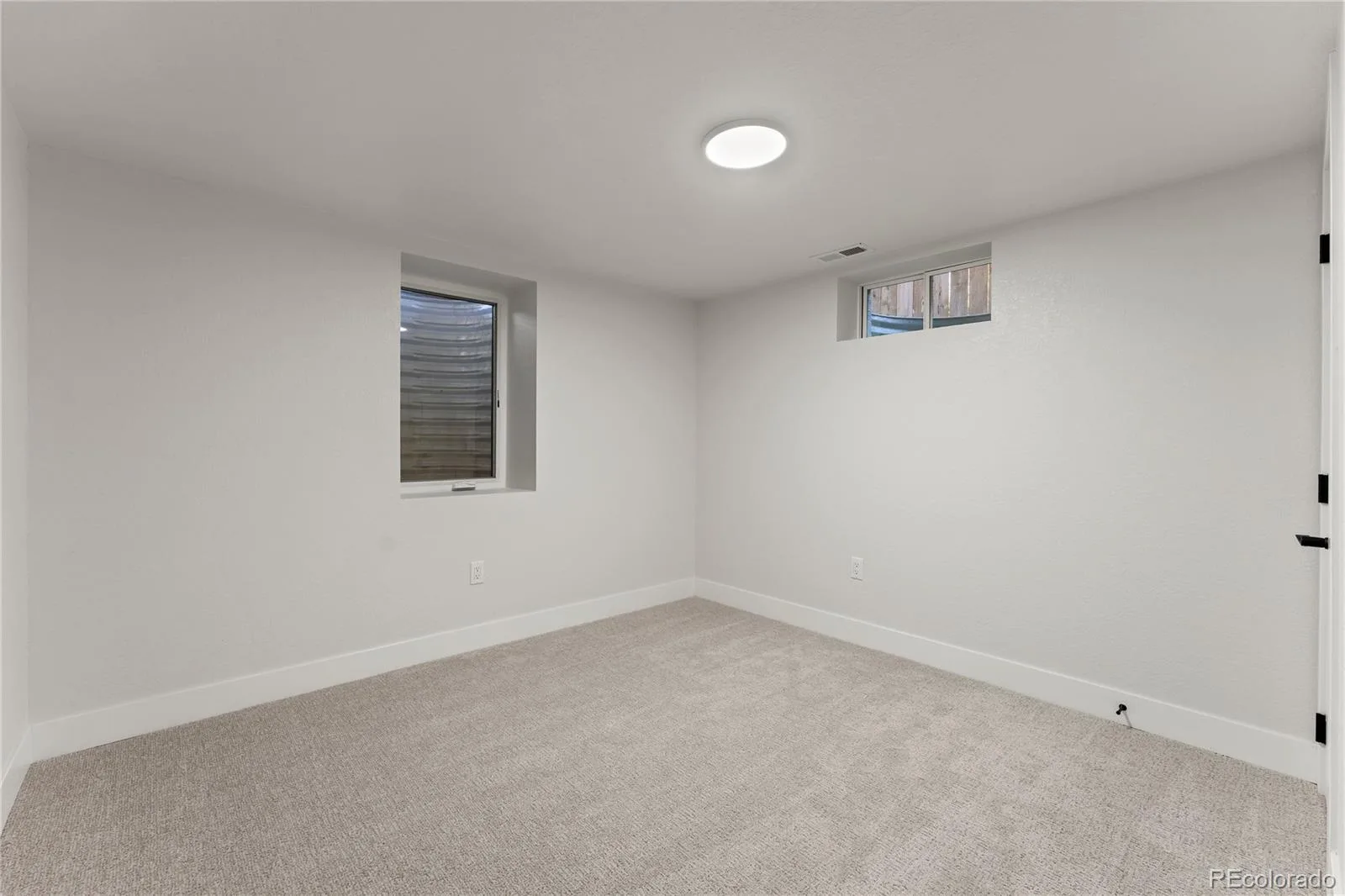 3015 Quebec Street Denver CO 80207 | MLS #REC4208129 10062026034451 1600 29