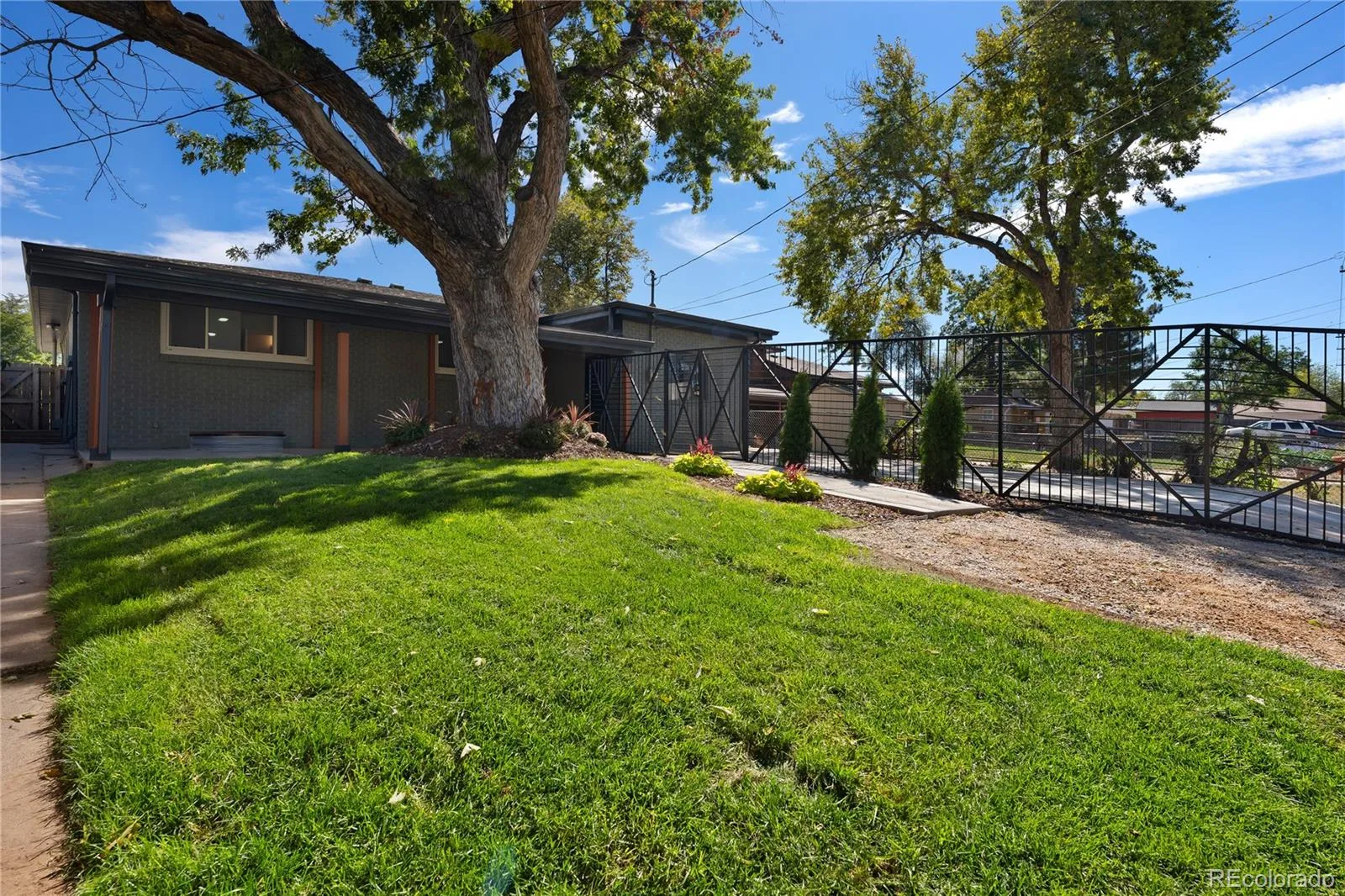3015 Quebec Street Denver CO 80207 | MLS #REC4208129 10062026034451 1600 42