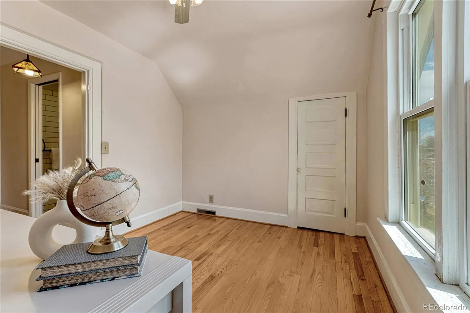 04142026034944 1600 23