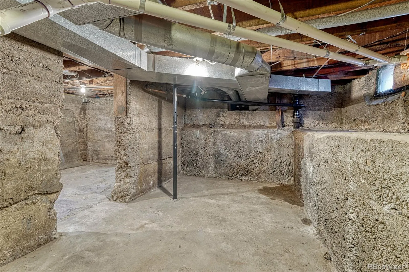 04142026034944 1600 30