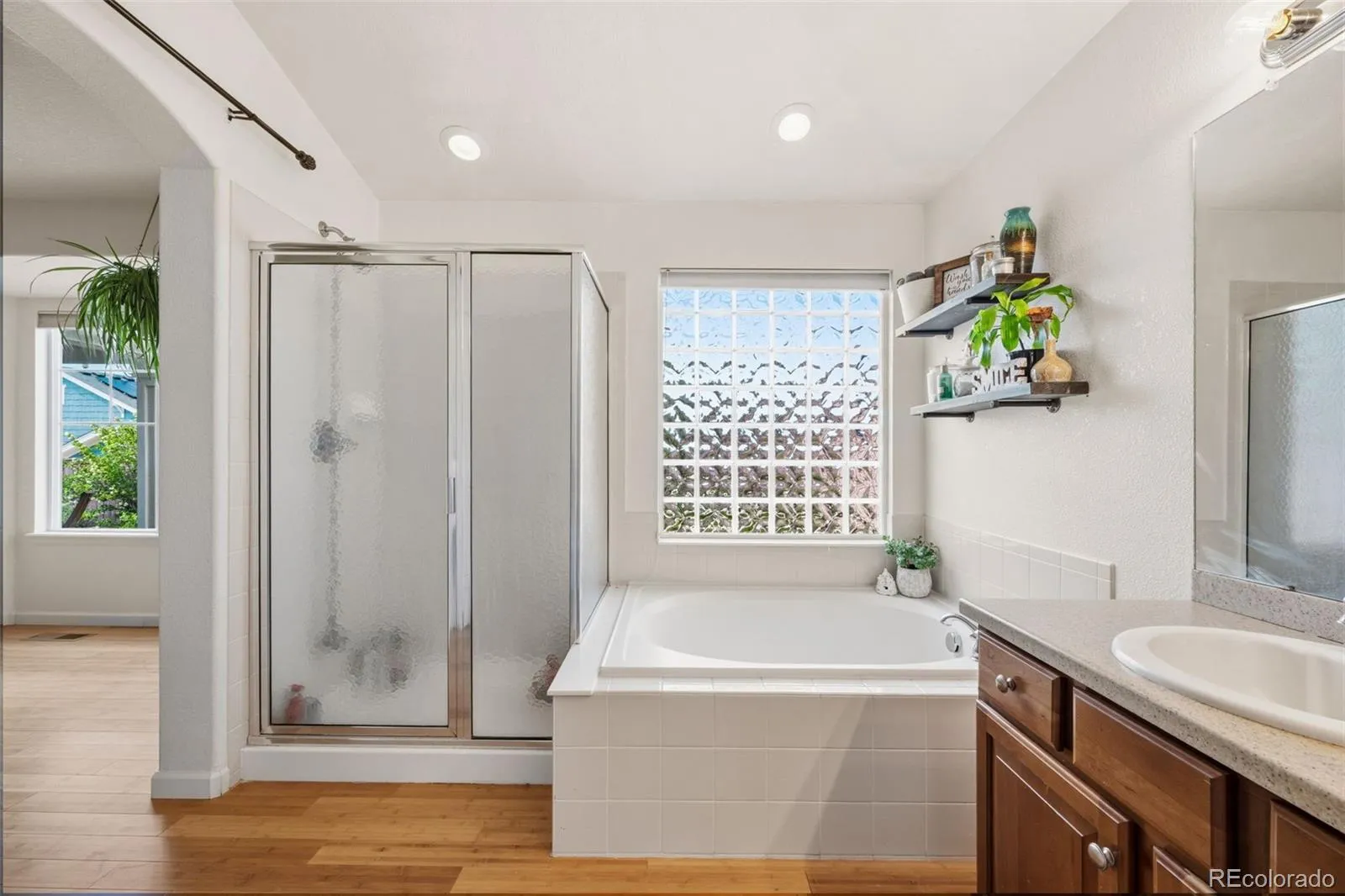 23641 E Whitaker Drive Aurora CO 80016 MLS #REC4208386 04272026225534 1600 25
