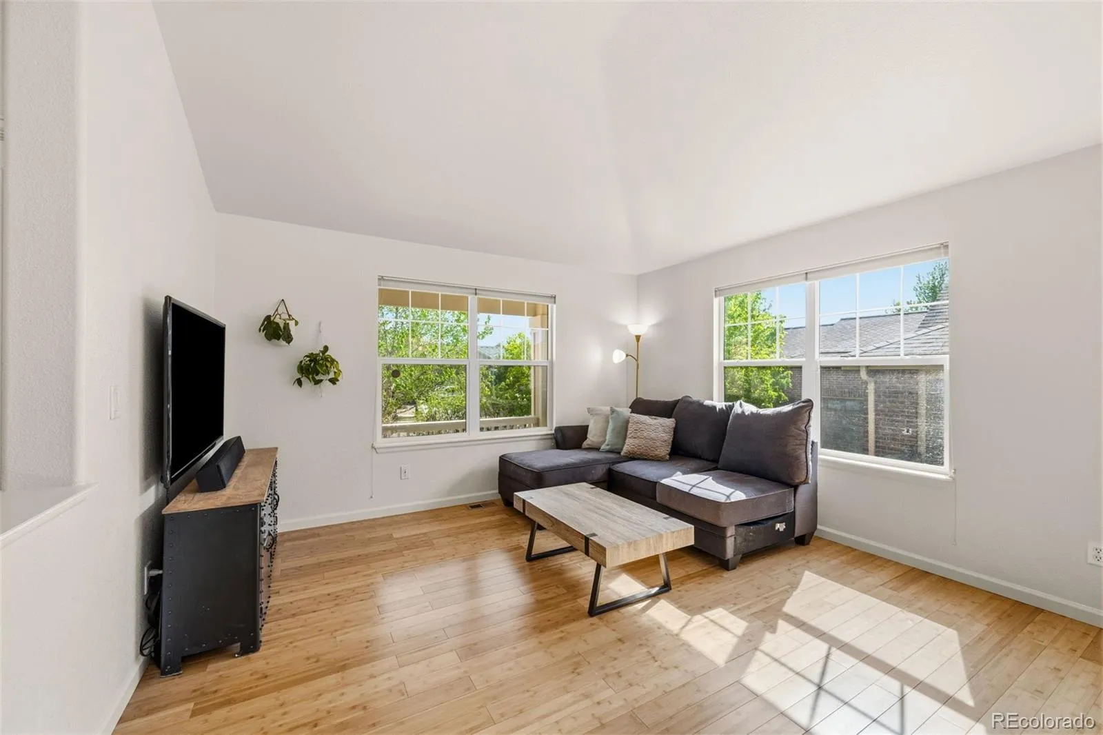 23641 E Whitaker Drive Aurora CO 80016 MLS #REC4208386 04272026225534 1600 6