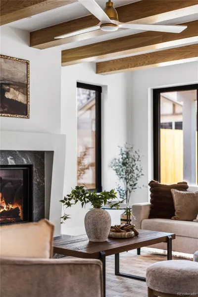 04092026223541 800 36