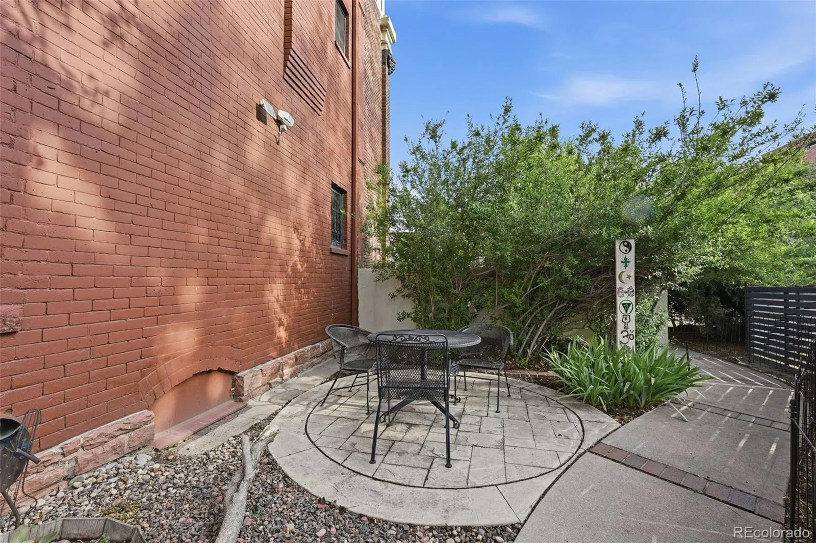 726 E 16th Avenue #102 Denver CO 80203 MLS #REC4209764 05312026152322 1600 27