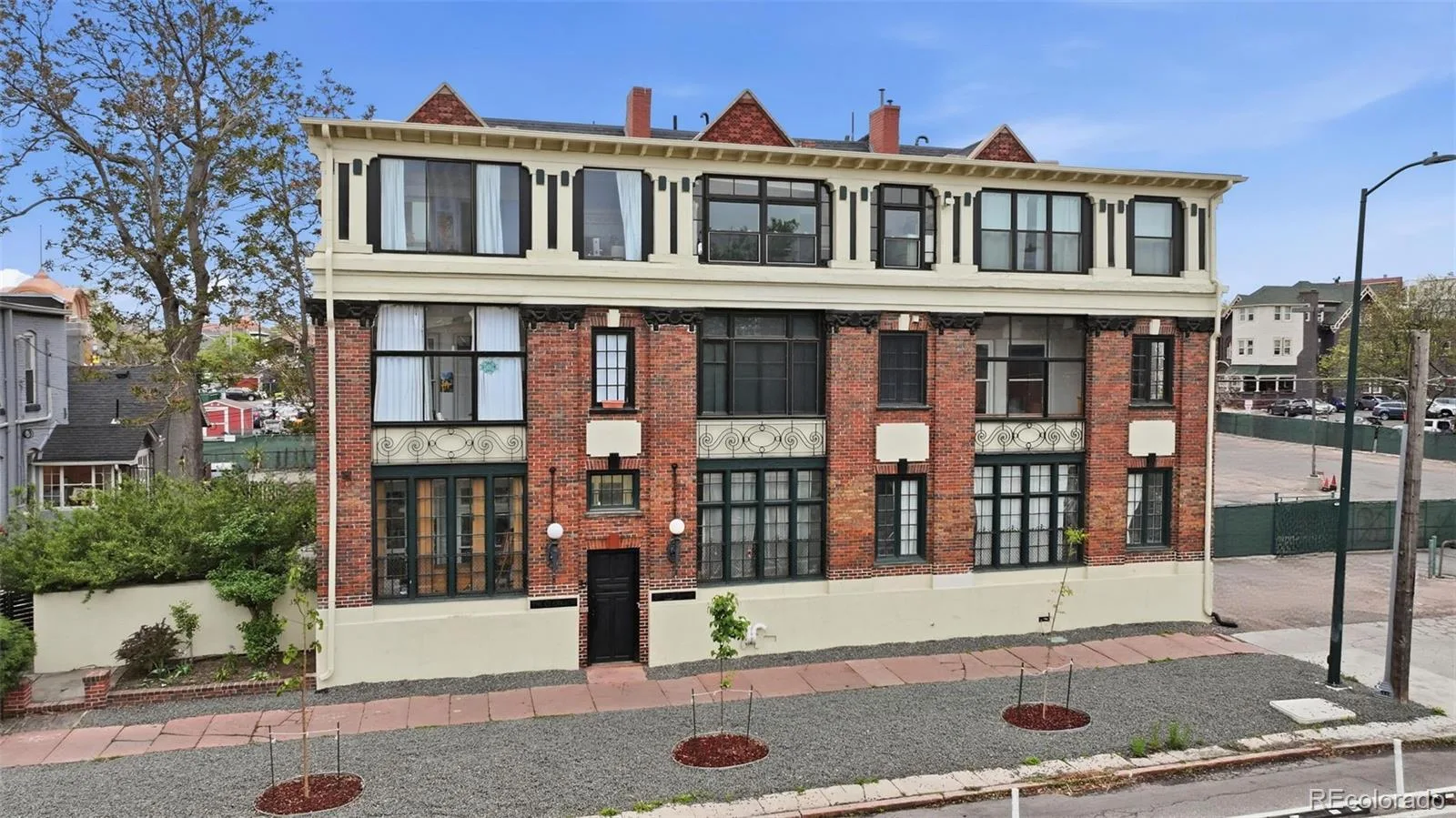 726 E 16th Avenue #102 Denver CO 80203 MLS #REC4209764 05312026152322 1600 28