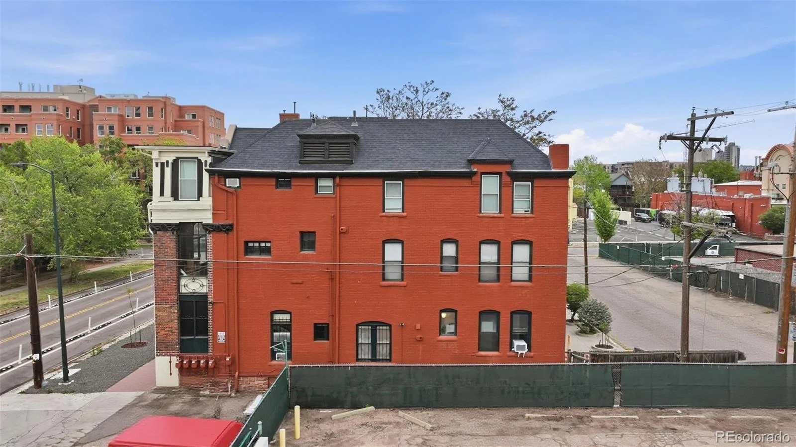 726 E 16th Avenue #102 Denver CO 80203 MLS #REC4209764 05312026152322 1600 29