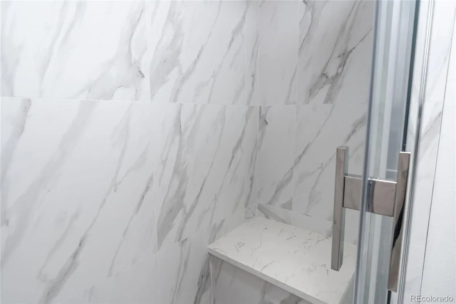 2231 S Vaughn Way #118B Aurora CO 80014 MLS #REC4210370 12182025013510 1600 13