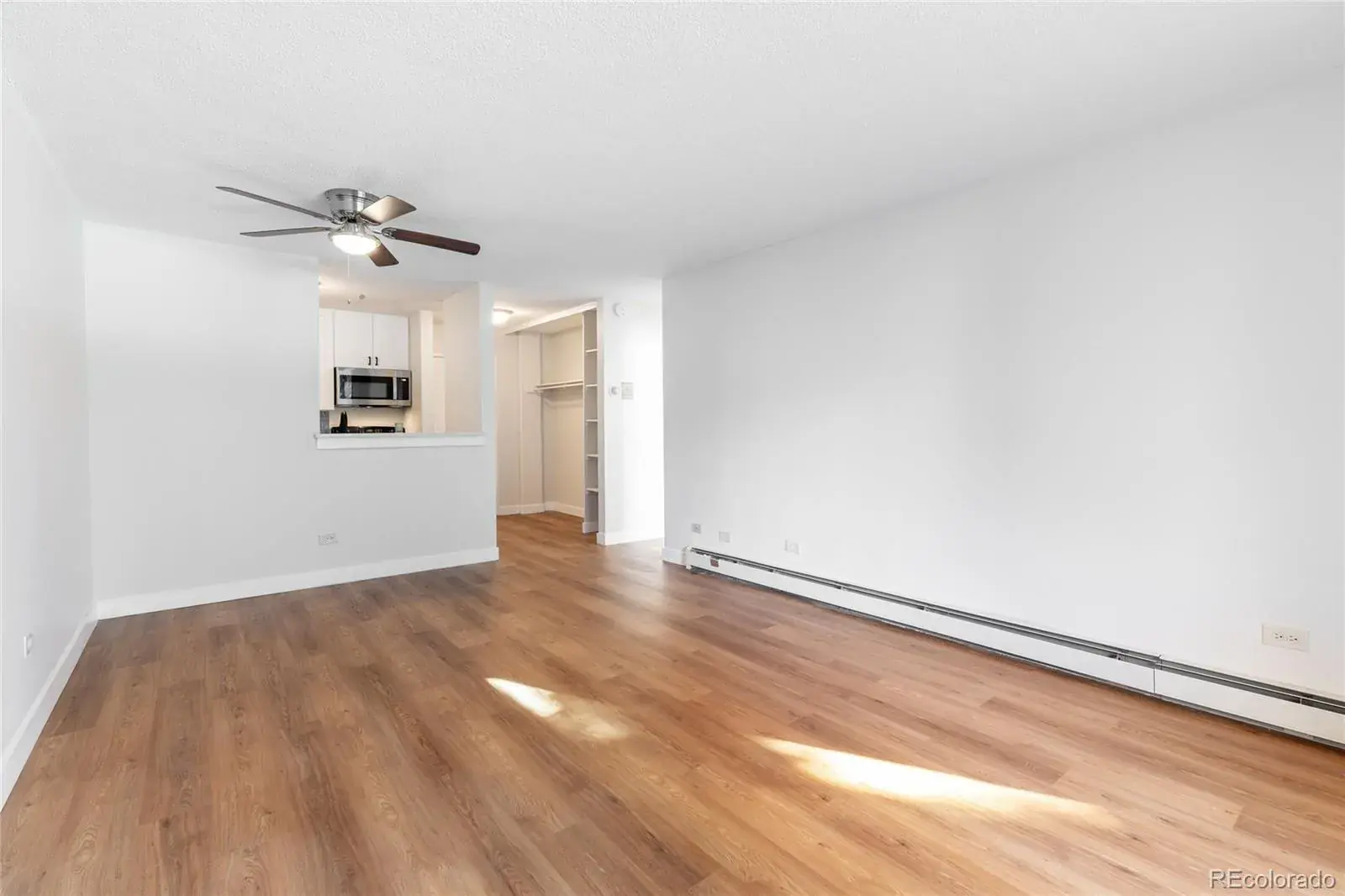 2231 S Vaughn Way #118B Aurora CO 80014 MLS #REC4210370 12182025013510 1600 7