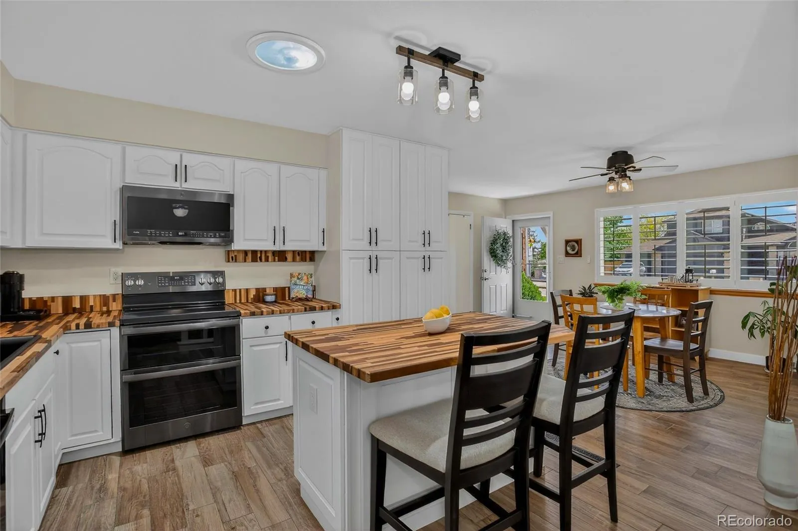 6937 Pierce Street Arvada CO 80003 MLS #REC4212499 05242026213812 1600 1