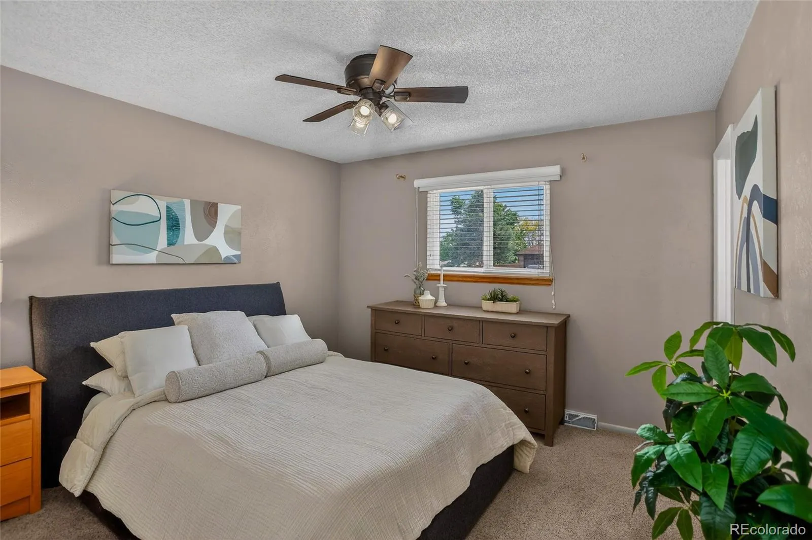6937 Pierce Street Arvada CO 80003 MLS #REC4212499 05242026213812 1600 14
