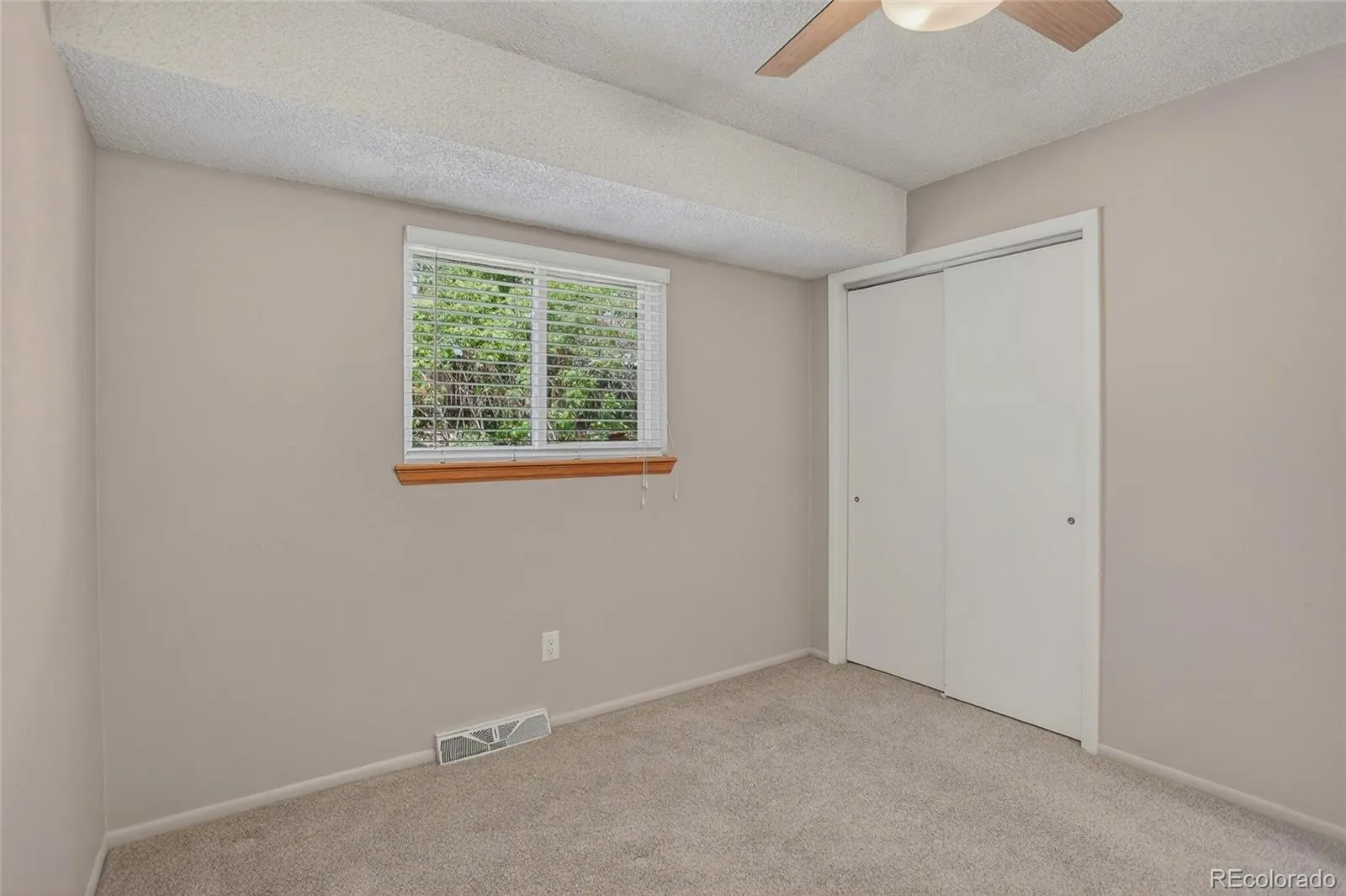 6937 Pierce Street Arvada CO 80003 MLS #REC4212499 05242026213812 1600 22