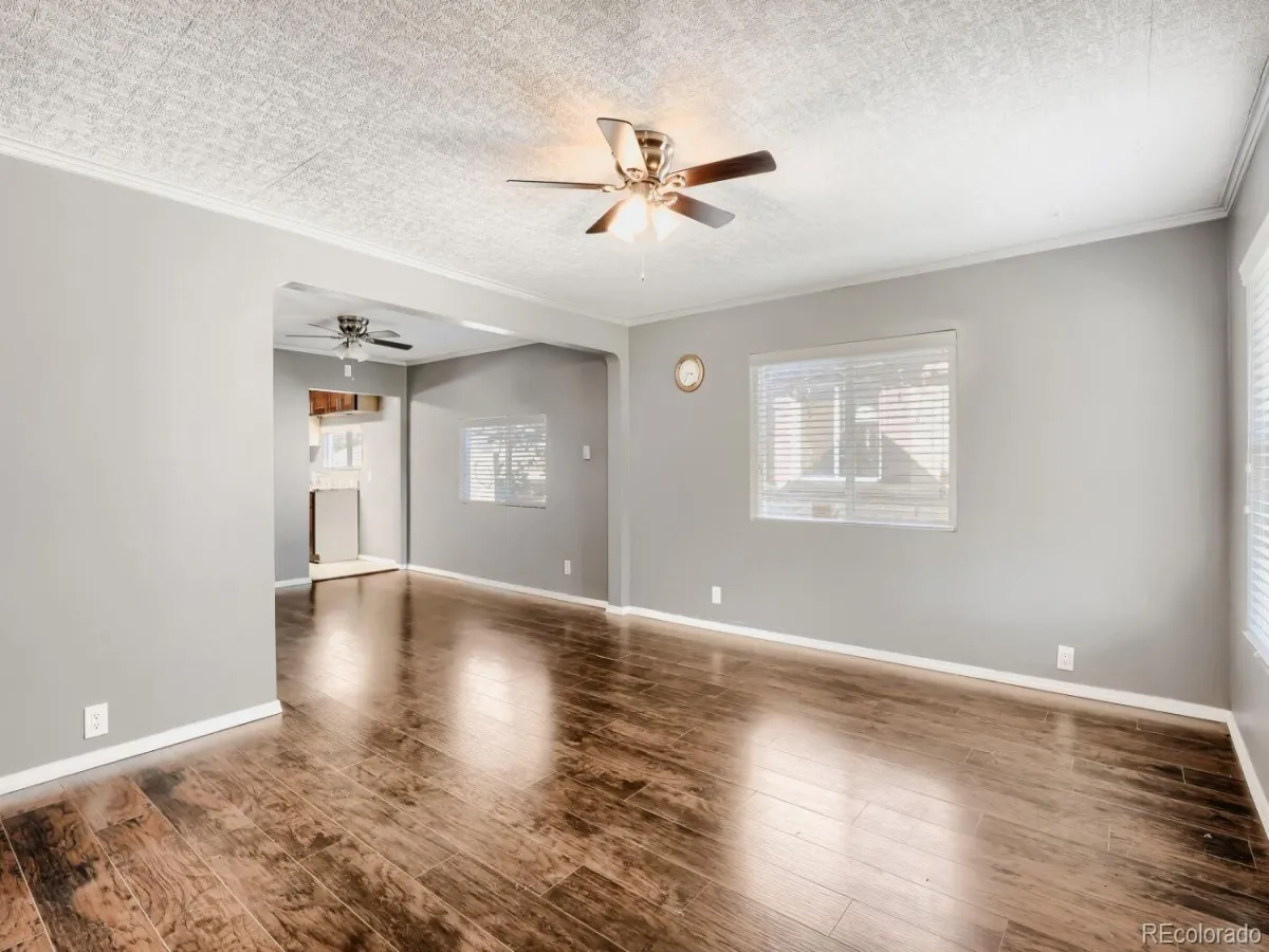2263 W Parkhill Avenue Littleton CO 80120 MLS #REC4214140 05182026194749 1200 10