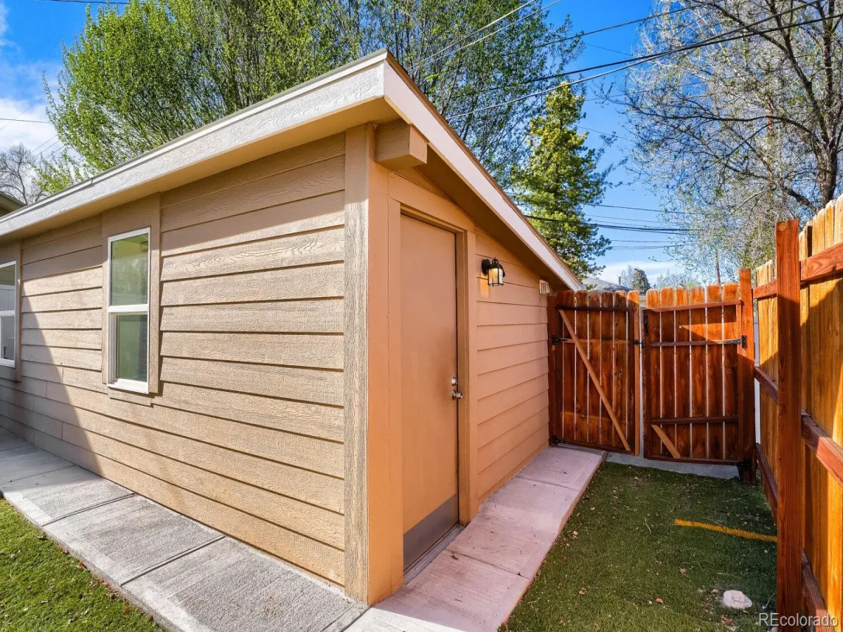 2263 W Parkhill Avenue Littleton CO 80120 MLS #REC4214140 05182026194749 1200 30