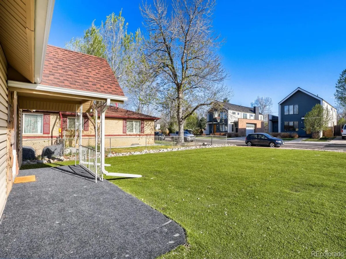 2263 W Parkhill Avenue Littleton CO 80120 MLS #REC4214140 05182026194749 1200 6