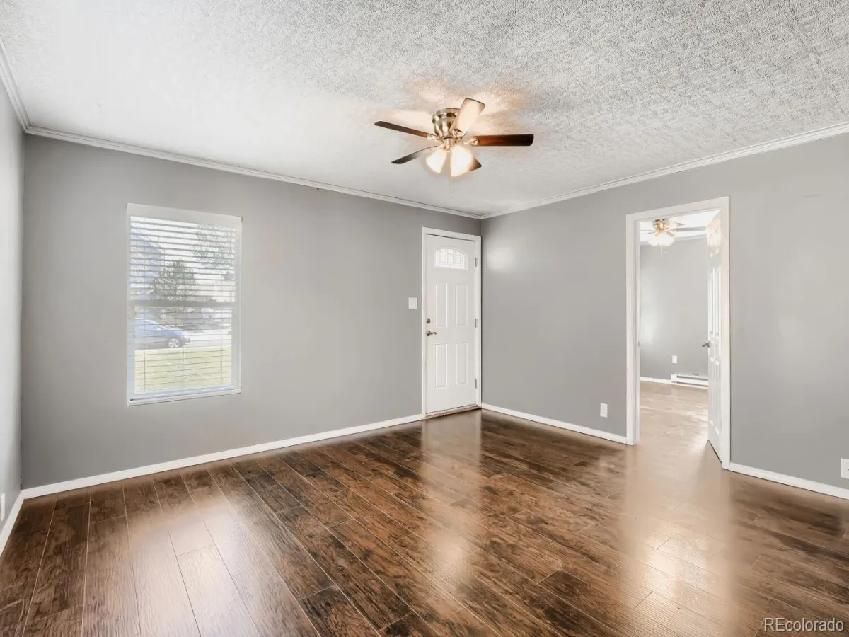 2263 W Parkhill Avenue Littleton CO 80120 MLS #REC4214140 05182026194749 1200 8