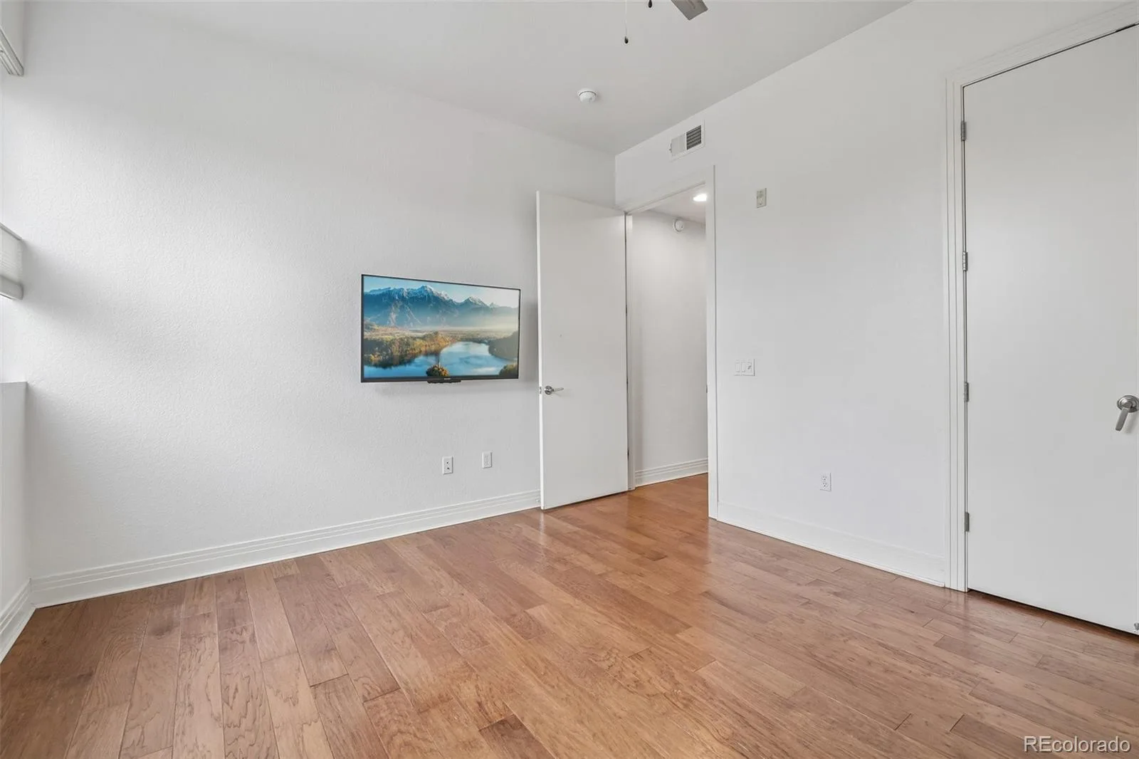 2460 W 29th Avenue #202 Denver CO 80211 MLS #REC4214793 07152026074326 1600 18