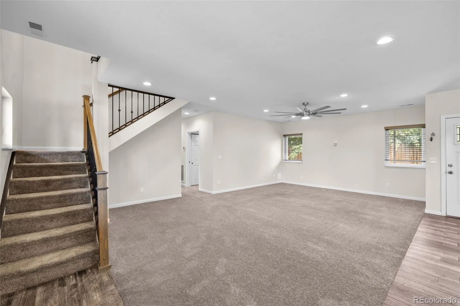 3301 W Union Avenue Englewood CO 80110 | MLS #REC4217035 08182026203112 1600 1