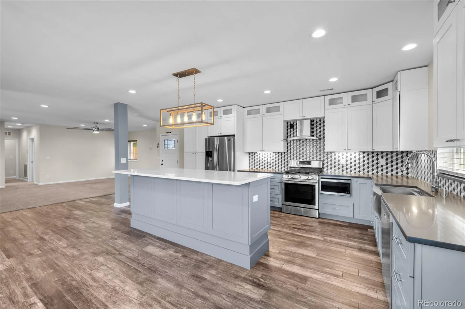 3301 W Union Avenue Englewood CO 80110 | MLS #REC4217035 08182026203112 1600 14