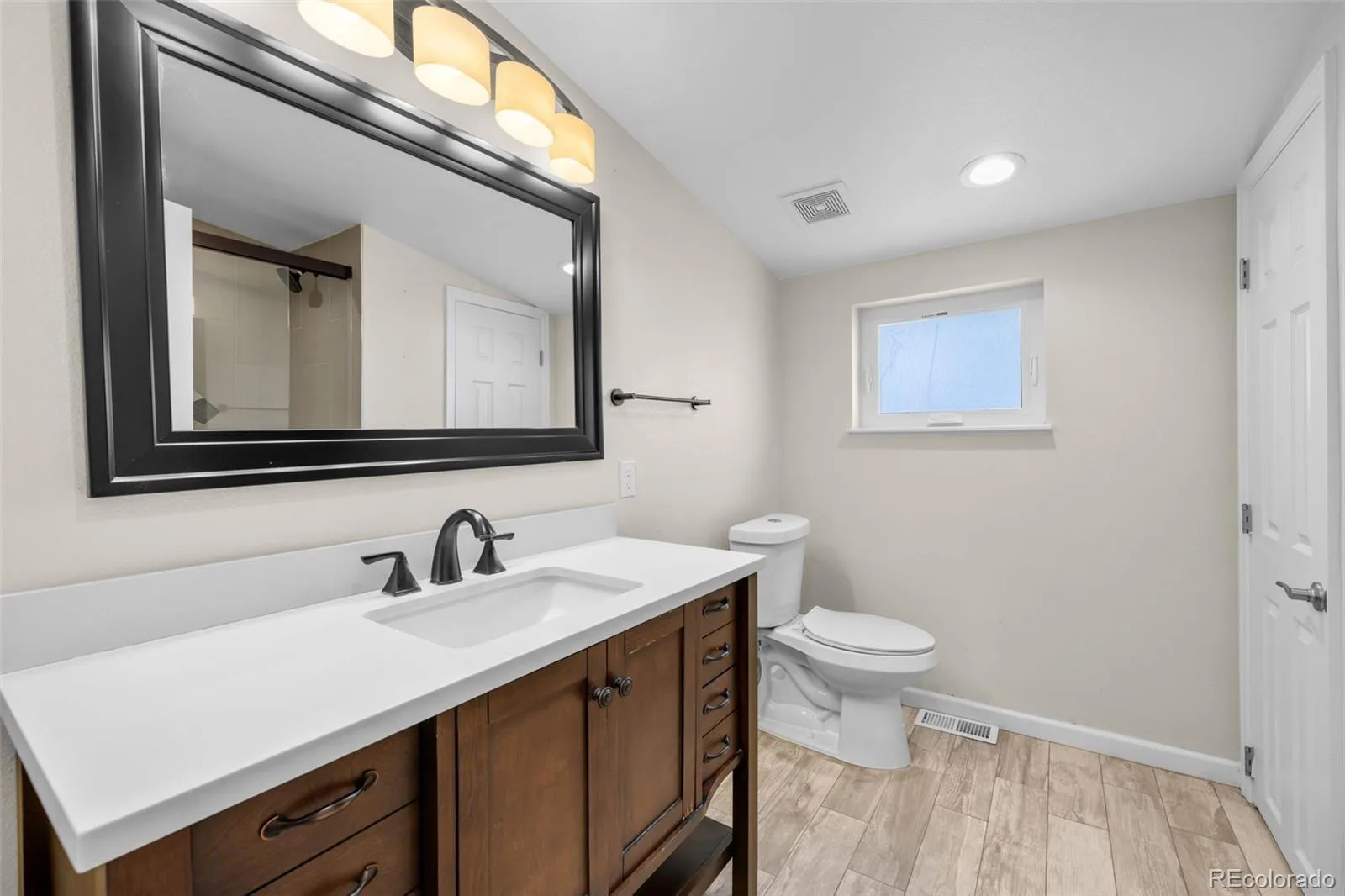 3301 W Union Avenue Englewood CO 80110 | MLS #REC4217035 08182026203112 1600 26
