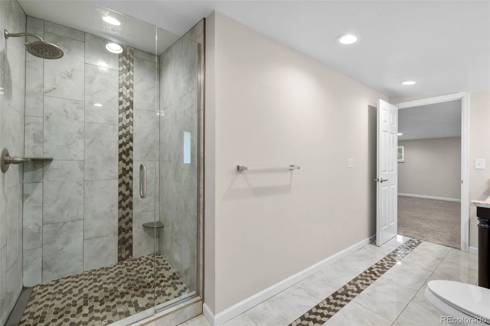 3301 W Union Avenue Englewood CO 80110 | MLS #REC4217035 08182026203112 1600 30