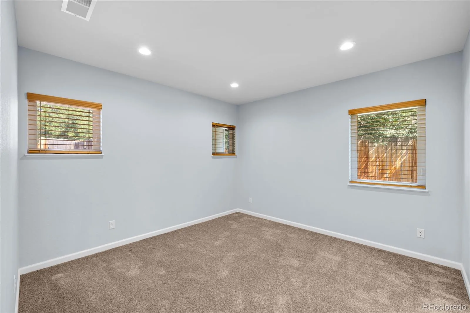 3301 W Union Avenue Englewood CO 80110 | MLS #REC4217035 08182026203112 1600 5